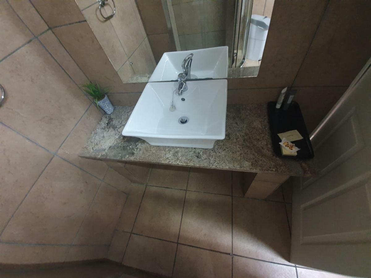 Leach Lodge Kuruman Buitenkant foto