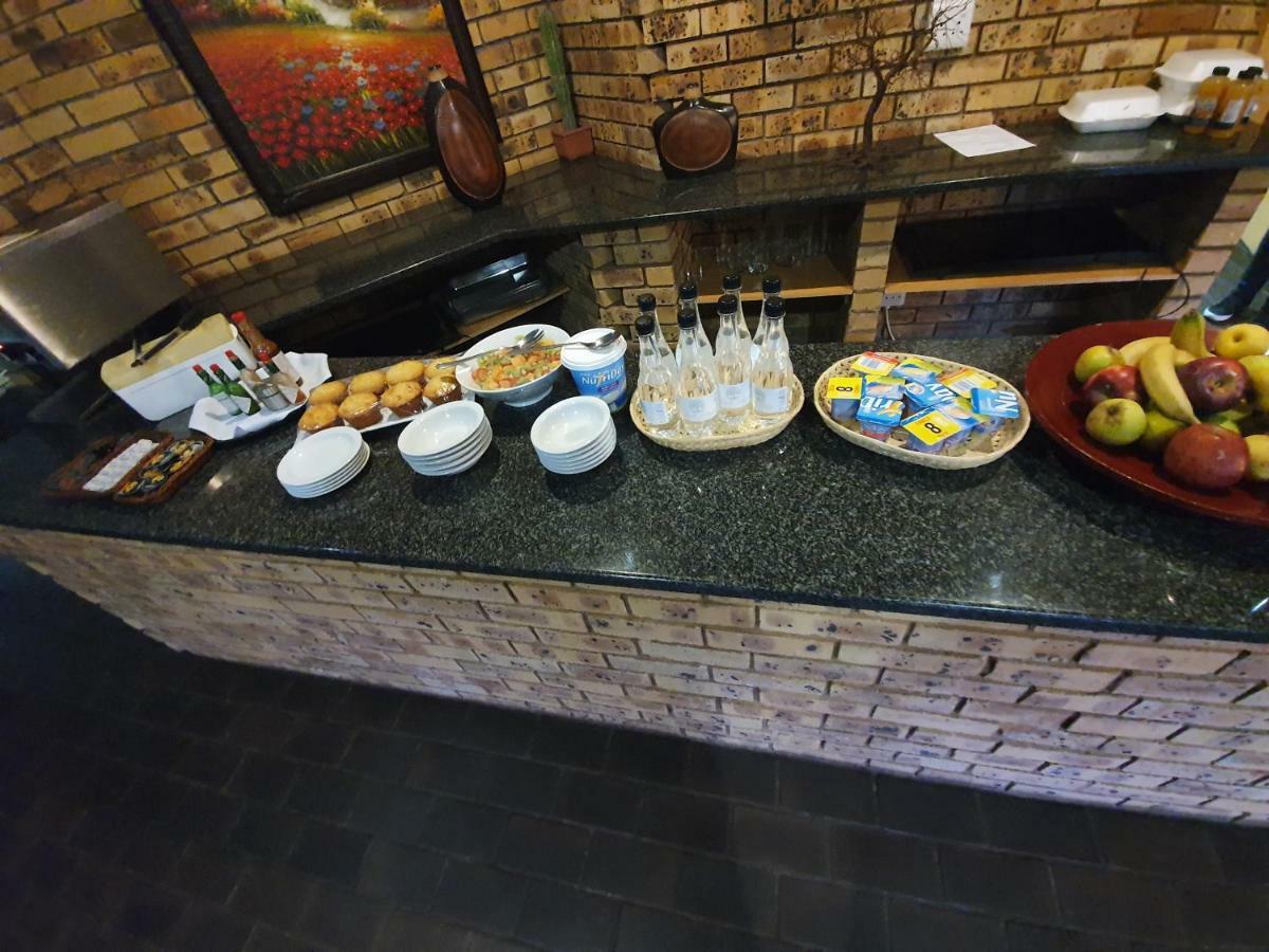 Leach Lodge Kuruman Buitenkant foto