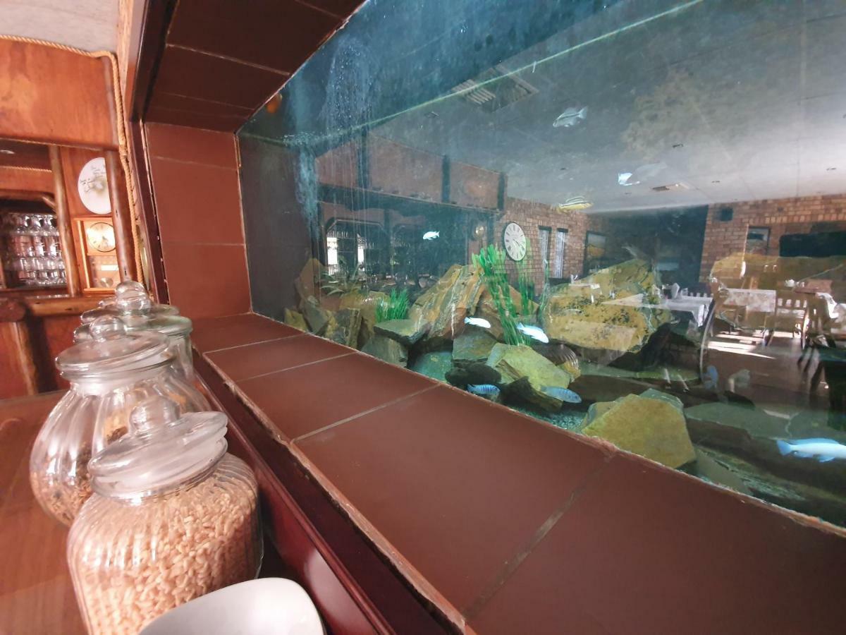 Leach Lodge Kuruman Buitenkant foto