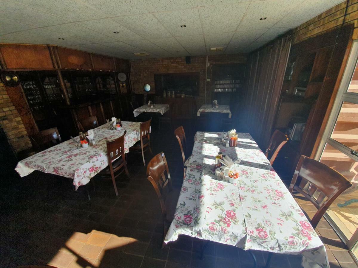 Leach Lodge Kuruman Buitenkant foto